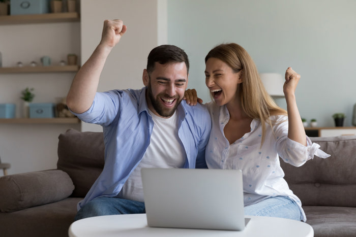 Successful home sale with real estate agent in Hamilton